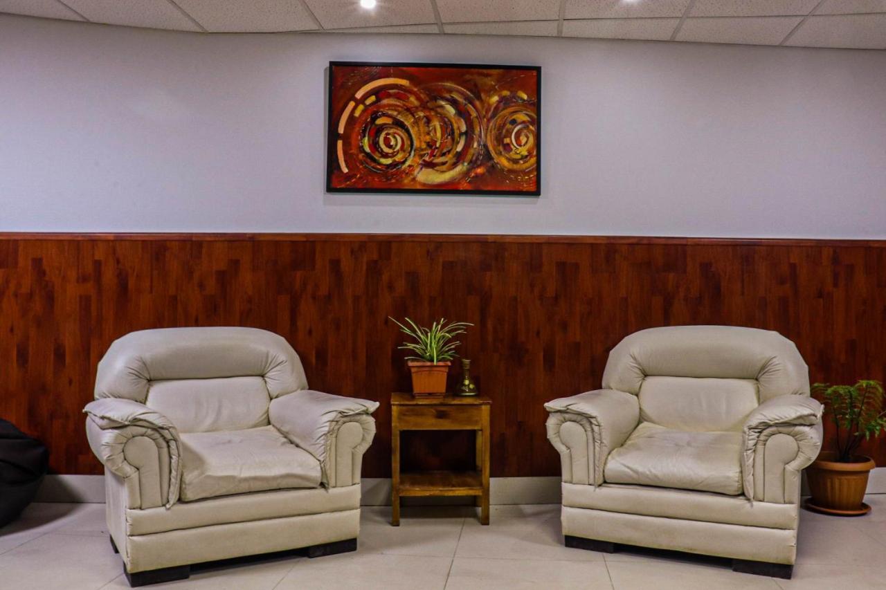 Lobo Hostel Ла Пас Екстериор снимка