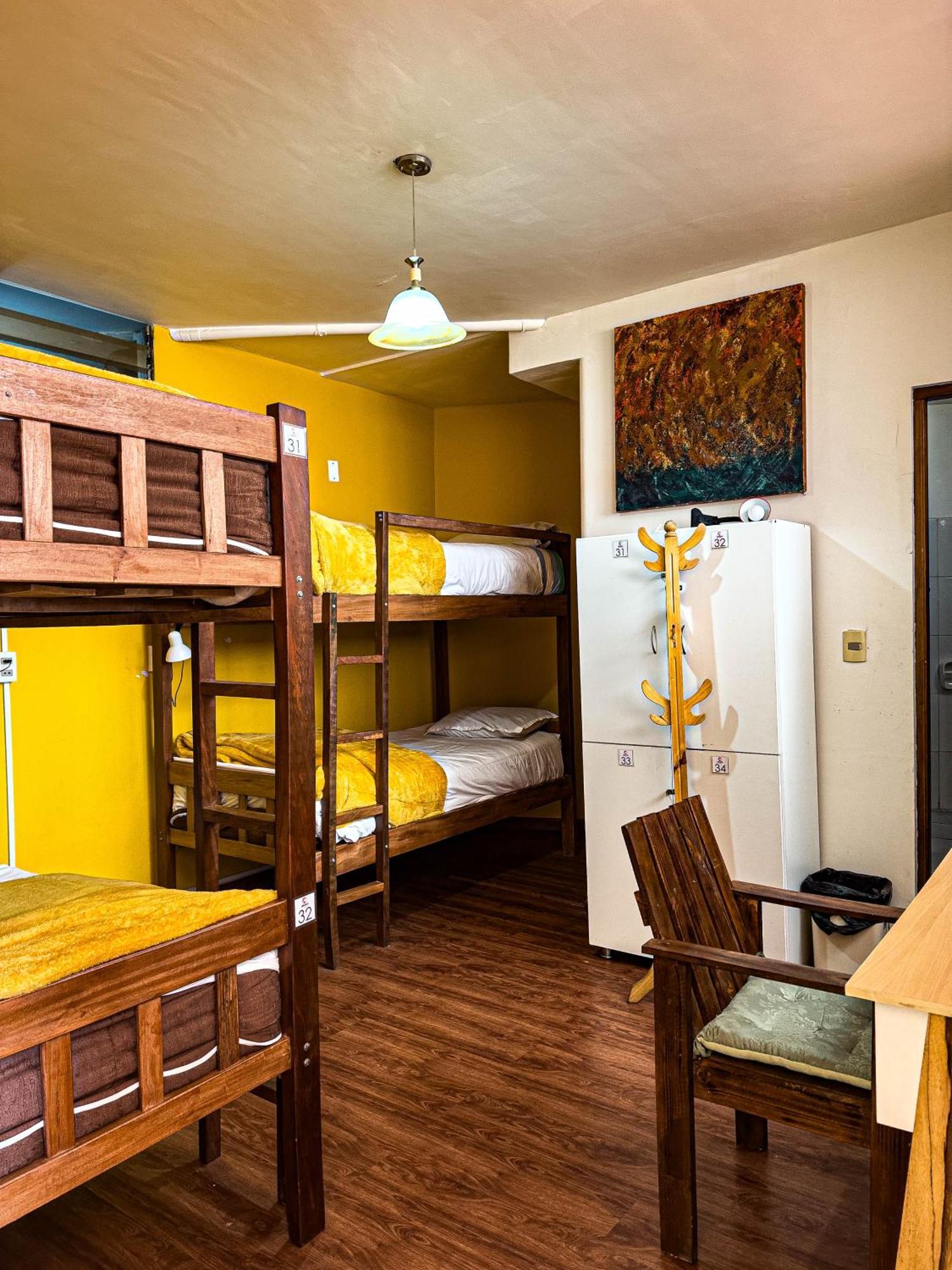 Lobo Hostel Ла Пас Екстериор снимка