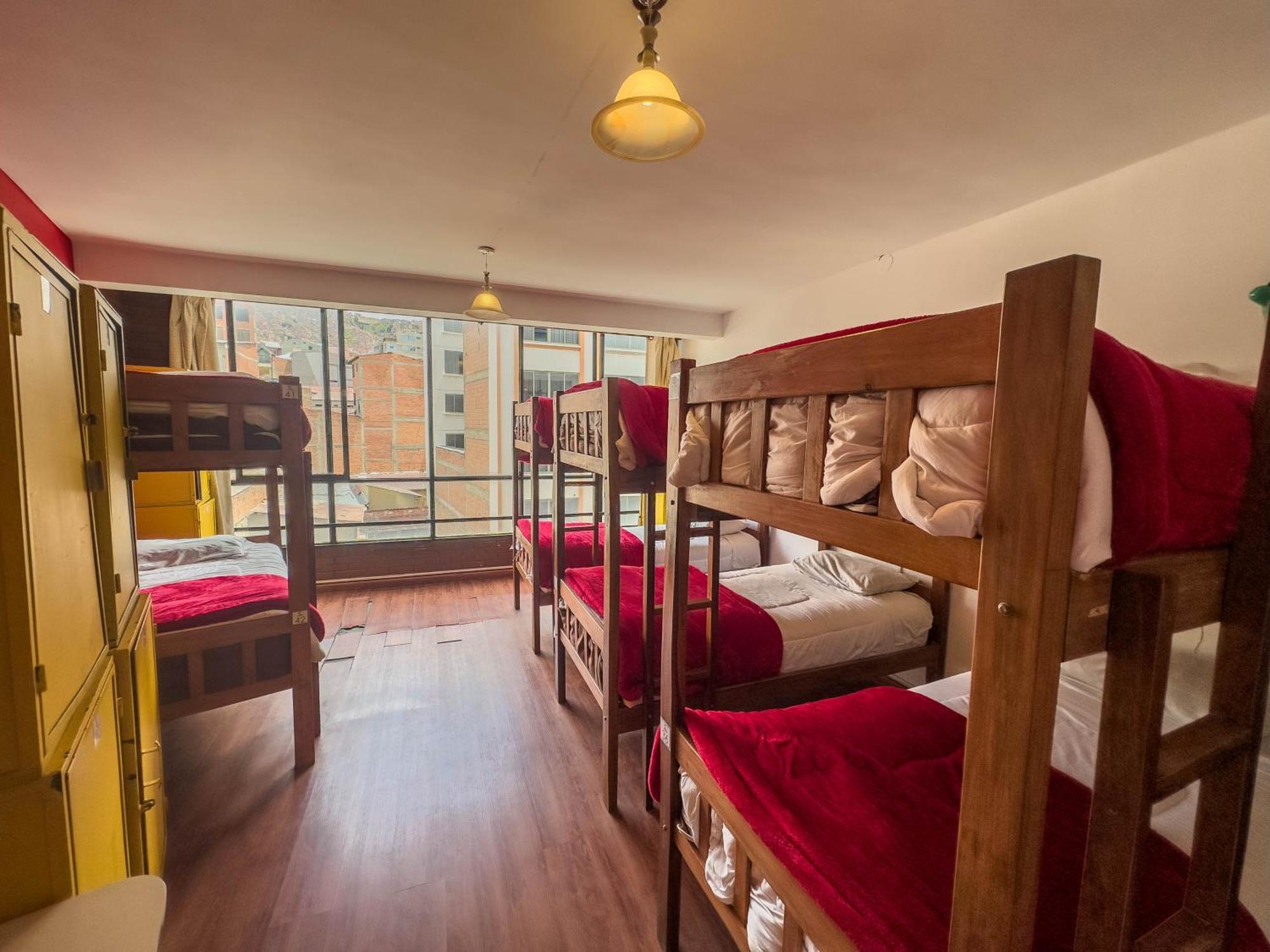Lobo Hostel Ла Пас Екстериор снимка